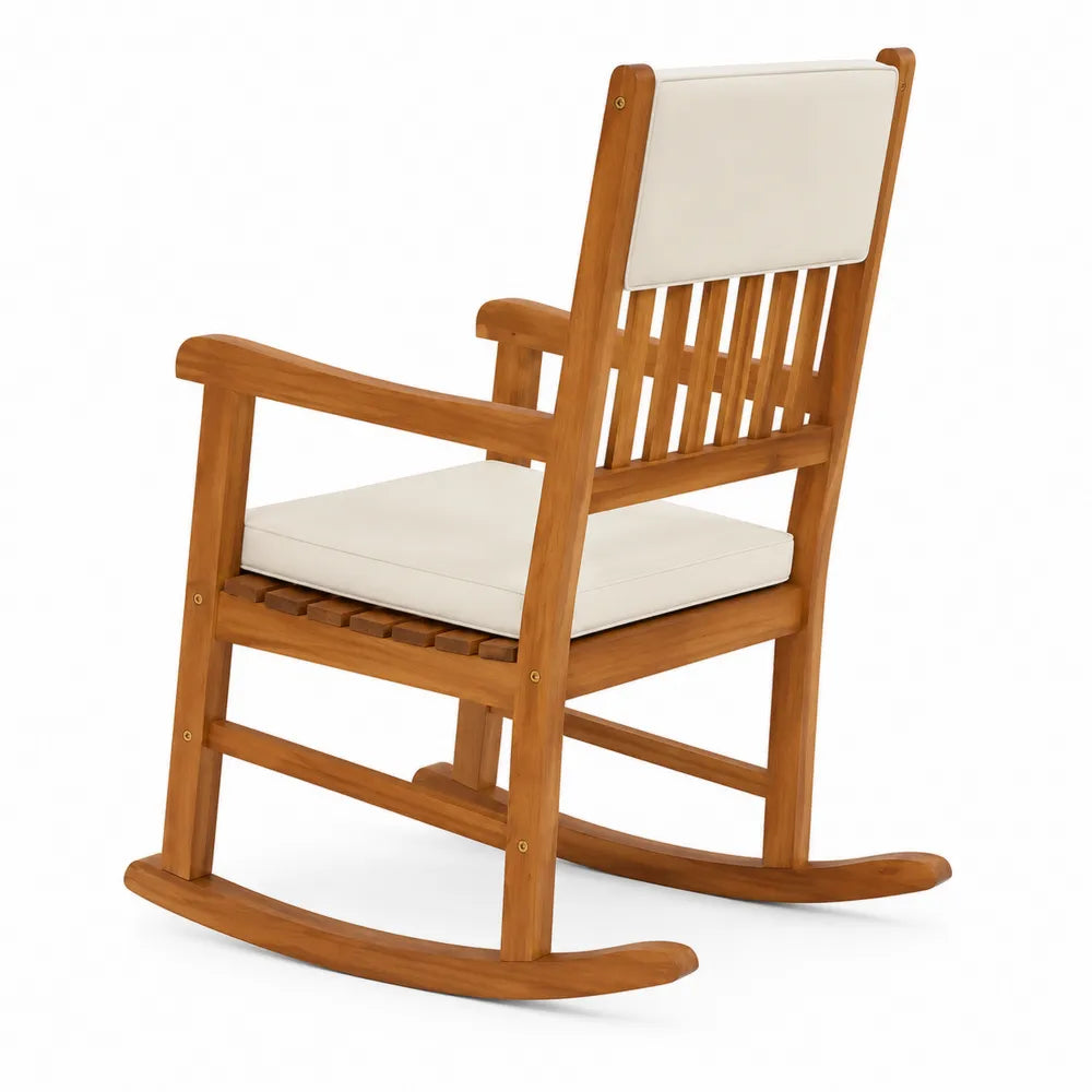 Sedia a dondolo in legno di teak con cuscini crema